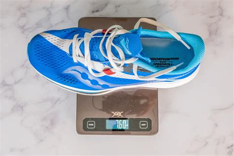 Cut in half: Saucony Endorphin Pro 2 Review | RunRepeat