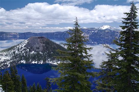 Wizard Island, Crater Lake - Pentax User Photo Gallery