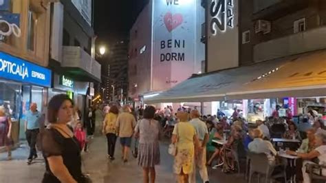 BENIDORM - Old Town to New Town Evening..... - YouTube