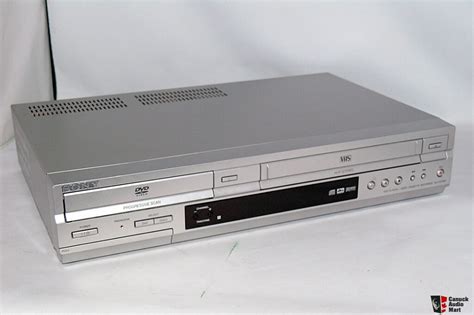 Sony SLV-D350P DVD Player VCR Combo $60 or B.O Photo #511701 - Canuck Audio Mart