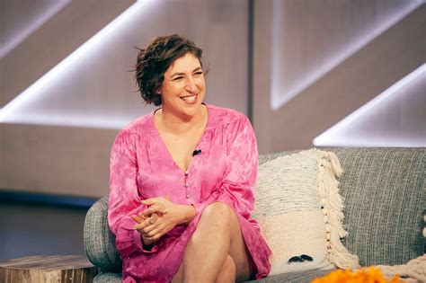 ‘Jeopardy!’ Host Mayim Bialik Says She’s Not Anti-vax | Vanity Fair