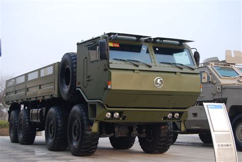 Chinese next generation heavy military trucks enters service