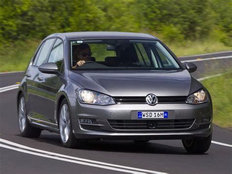 Review - 2016 Volkswagen Golf Mk7 - Review