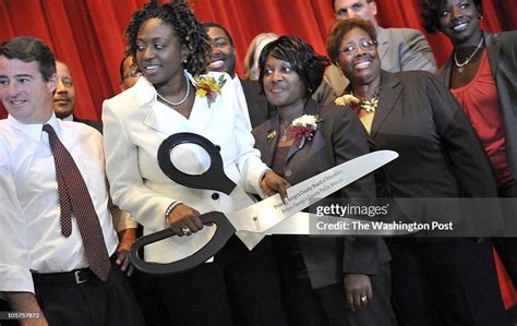 Barack Obama Elementary School principal Pearl Harmon with the giant ...