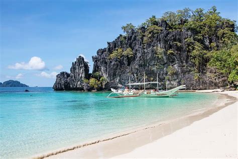 Looking for an El Nido Tour? Cruise El Nido with Ape Tours Palawan!