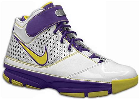 Kobe Bryant Shoes Pictures: new Nike Zoom Kobe II (2) Signature ...