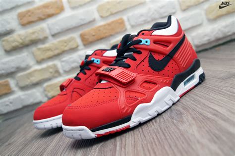 Nike Air Trainer 3 University Red