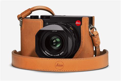 Leica Q2 camera accessories - Leica Rumors