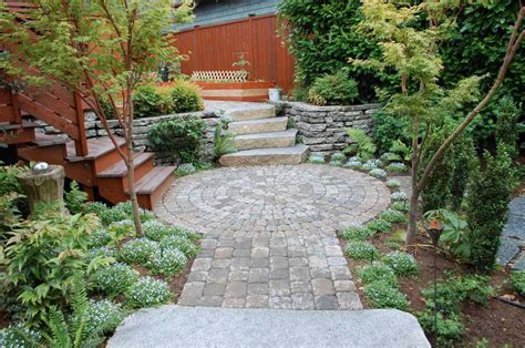 25 Great Patio Paver Design Ideas