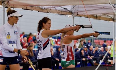 Women weather testing conditions to book their places in final as Modern Pentathlon European ...