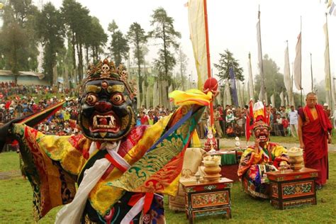 Sikkim – Culture and Tradition | RitiRiwaz