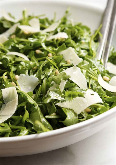 Easy Arugula Salad (Make in 10 minutes!) - Pinch and Swirl