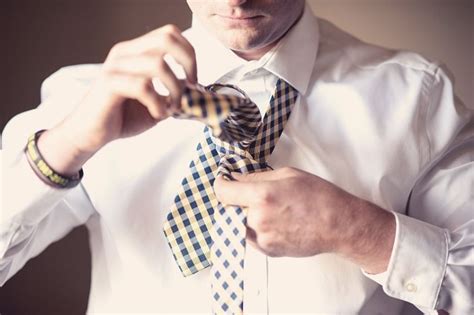 5 Most Professional Tie Knots (And When To Use Them) - Murston Co.