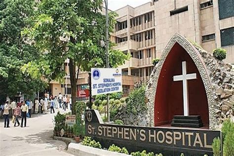 Acute oxygen shortage in Delhi's St Stephen's Hospital