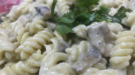 white sauce mushroom pasta - YouTube