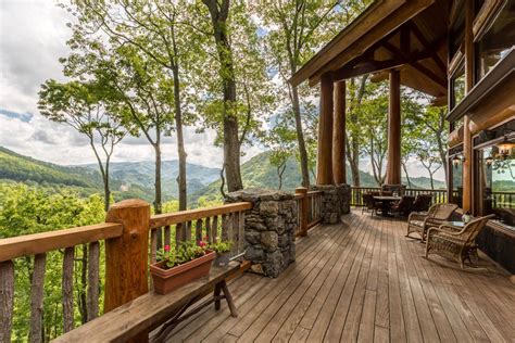 15 Breathtaking Rustic Balcony Designs With Killer Views