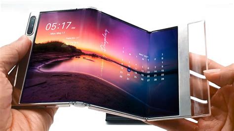 Samsung Galaxy 'S Foldable' with tri-fold smartphone display teased | T3