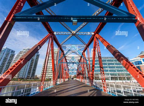 Lattice girder bridge hi-res stock photography and images - Alamy