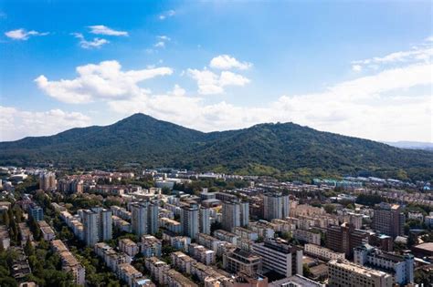 Premium Photo | The purple mountain in nanjing city