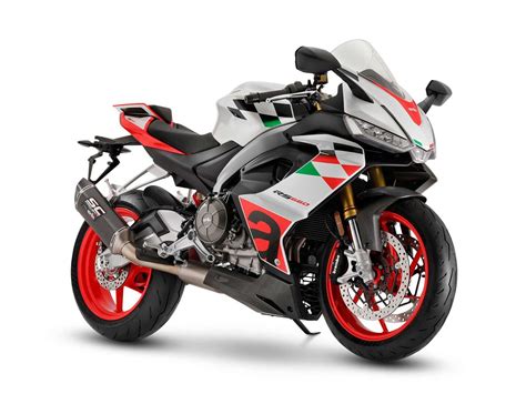 2023 Aprilia RS 660 Extrema First Look | Cycle World