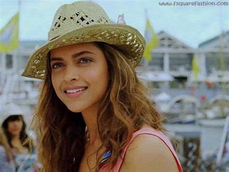 Deepika Padukone Pictures In Cocktail Movie 2012 - #1 Fashion Blog 2021 ...