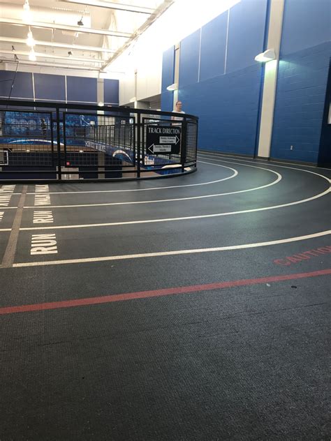 This is the part of the indoor track if you are in the mood of getting off a machine and running ...