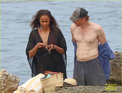 Photo: tom hiddleston zawe ashton share a kiss vacation in ibiza 90 ...