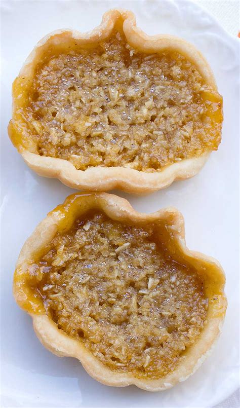 Harry Potter's Mini Vegan Treacle Tarts with a Gluten-Free Option - Healthy Slow Cooking