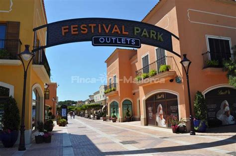 Festival Park Outlet in Marratxi ⇒ Finca viva Mallorca