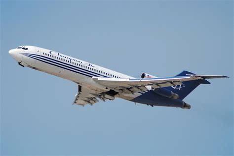 File:Boeing 727-200 Advanced Champion LAX.jpg