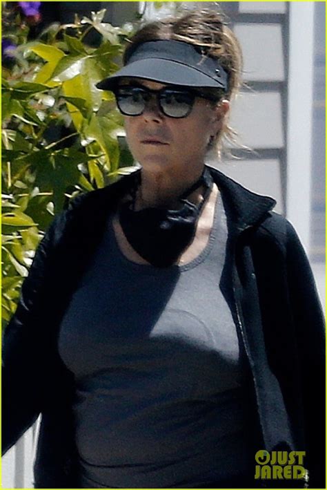 Photo: tom hanks rita wilson cozy up on afternoon walk 04 | Photo 4462226 | Just Jared ...