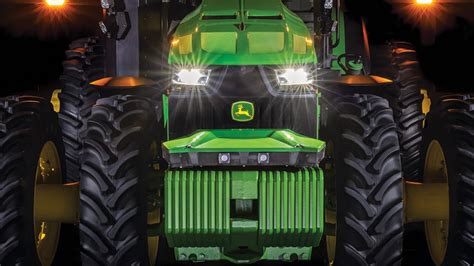 John Deere Reveals Fully Autonomous Tractor at CES 2022