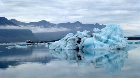 Icebergs from Breiðamerkurjökull in Jökulsárlón lagoon (in… | Flickr