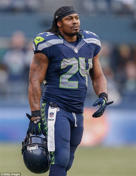 Seattle Seahawks star Marshawn Lynch 'announces retirement' on Twitter ...