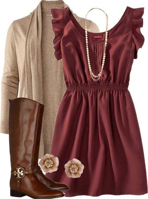 Wine and Oatmeal. Pretty color combo. | Fashion, Autumn fashion, Style
