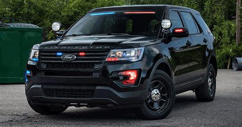 This Is Ford’s Idea Of A Stealthy Police Interceptor SUV | Carscoops | Police cars, Ford police ...