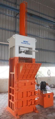 Automatic Merrit Plastic Baling Machine, Capacity: 10 Ton, Rs 295000 /unit | ID: 2062919791