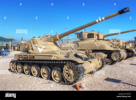 AMX-13 Light Tank Stock Photo - Alamy