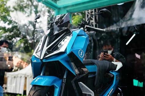 Alva Cervo, Motor Listrik Baru dengan Desain Modern dan Fitur Anti Pencuri! | Pilar.ID