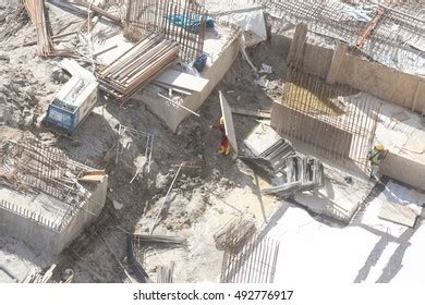 Construction Site Workers Stock Photo 492776917 | Shutterstock