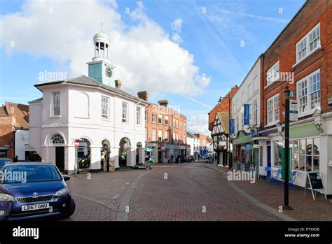 Godalming Town Centre Surrey Stock Photos & Godalming Town Centre Surrey Stock Images - Alamy