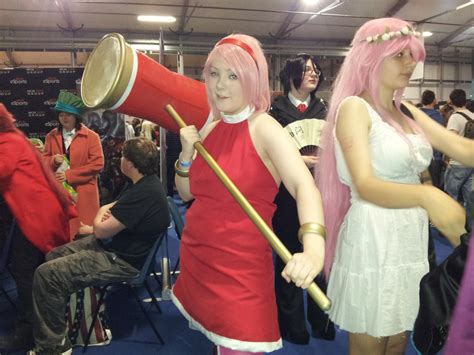 Amy Rose Cosplay by good-flippy on DeviantArt