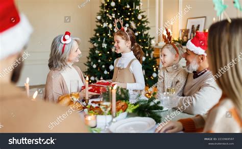 Happy Big Family Children On Christmas Stock Photo 2233969597 ...