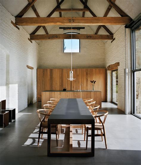 Inside John Pawson’s Sleekly Minimalist Cotswolds Home - WSJ