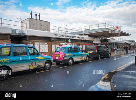 Peterborough railway station hi-res stock photography and images - Alamy