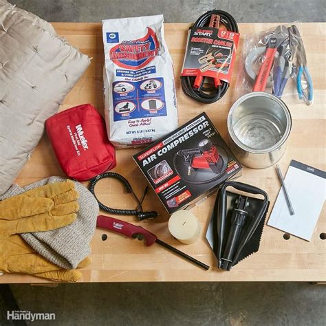 13 Things You Need in Your Winter Car Survival Kit | Family Handyman ...