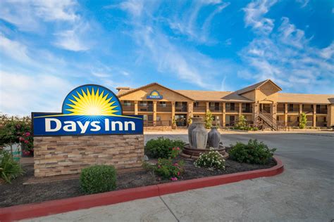 Days Inn by Wyndham Galt | Galt, CA Hotels