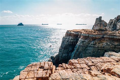 Taejongdae Cliff and Sea in Busan, Korea Stock Photo - Image of mountain, famous: 114673888