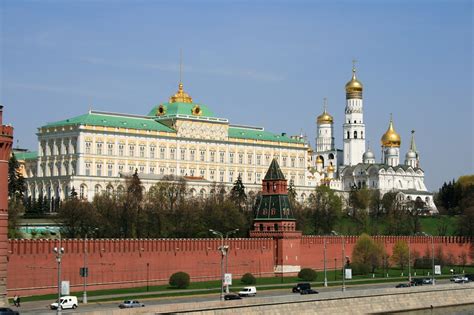 Edit free photo of Great kremlin palace,white,wide,large,building - needpix.com