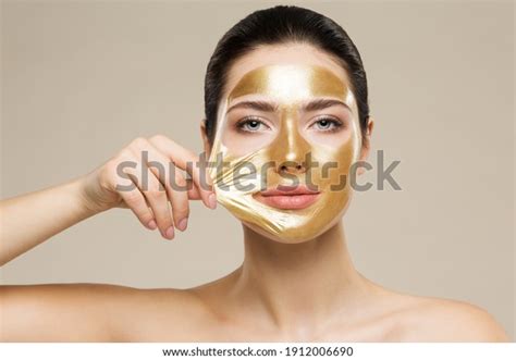 8,810 Gold Facial Mask Images, Stock Photos & Vectors | Shutterstock